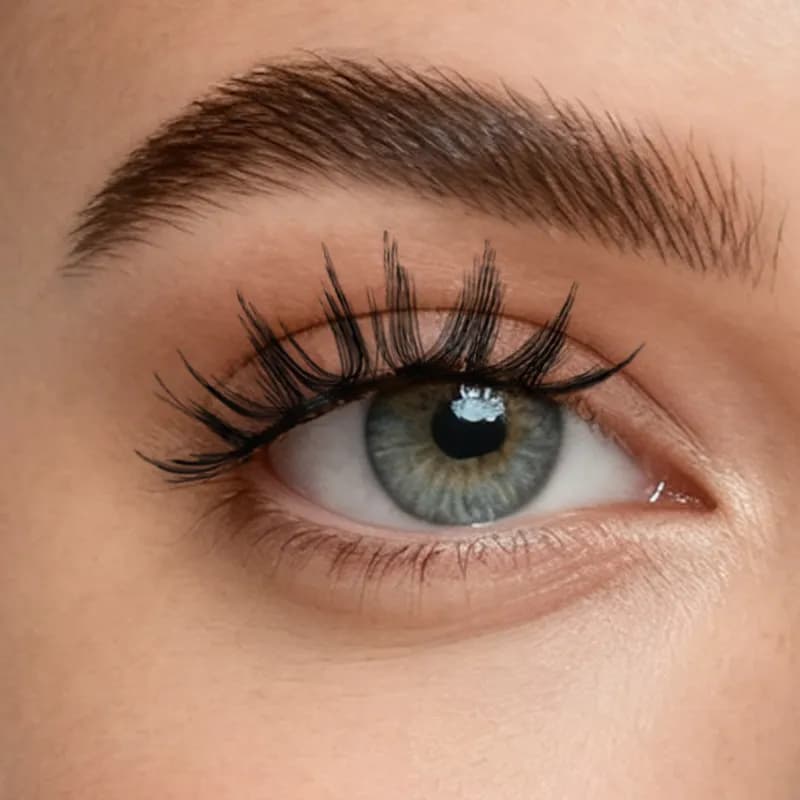 IRIS BLACK Lash